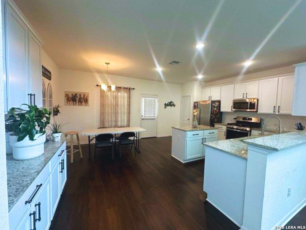 Photo of 8915 PEMBRIDGE WAY, Converse, TX 78109 (MLS # 1973262)