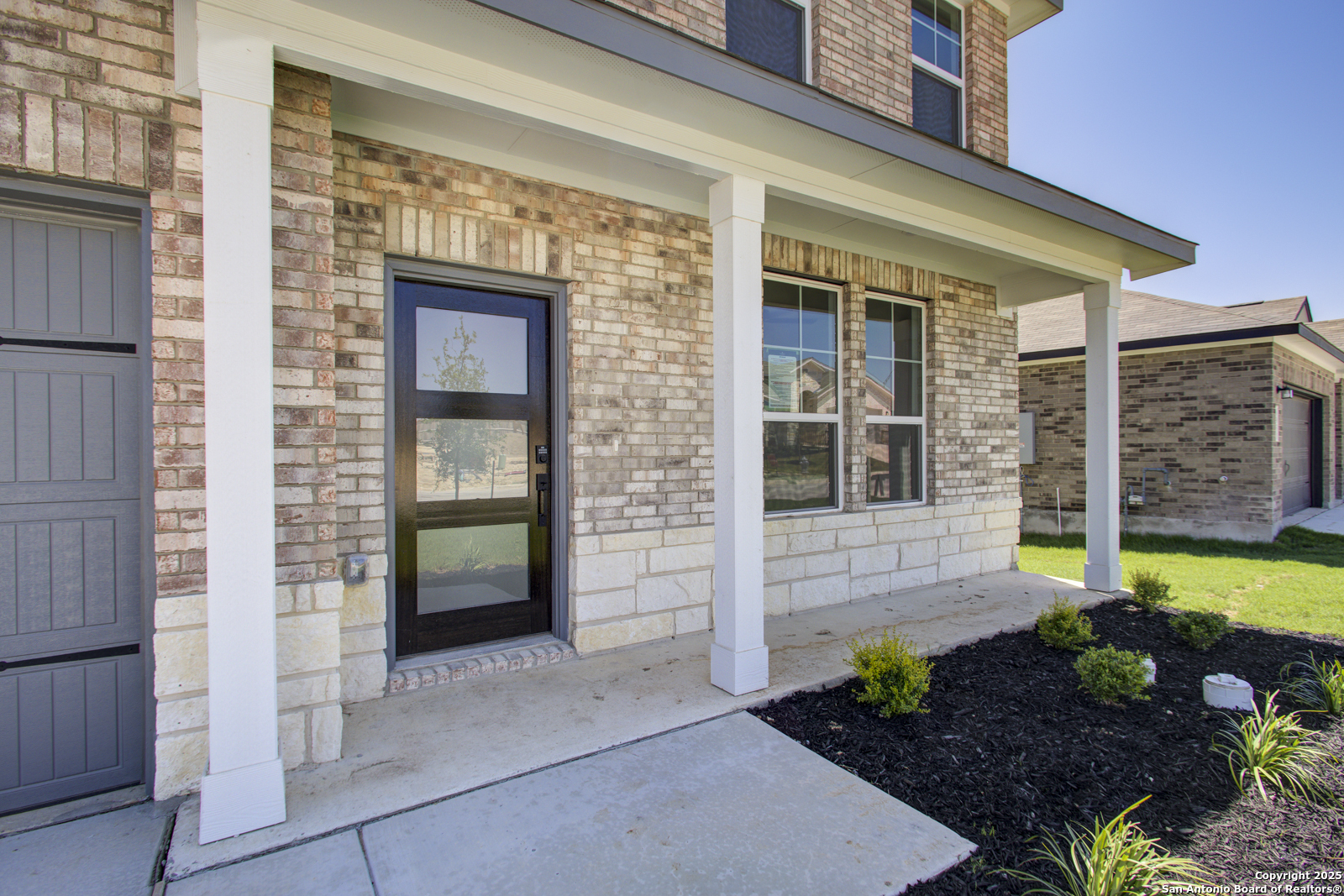 6934 Comanche Cave
