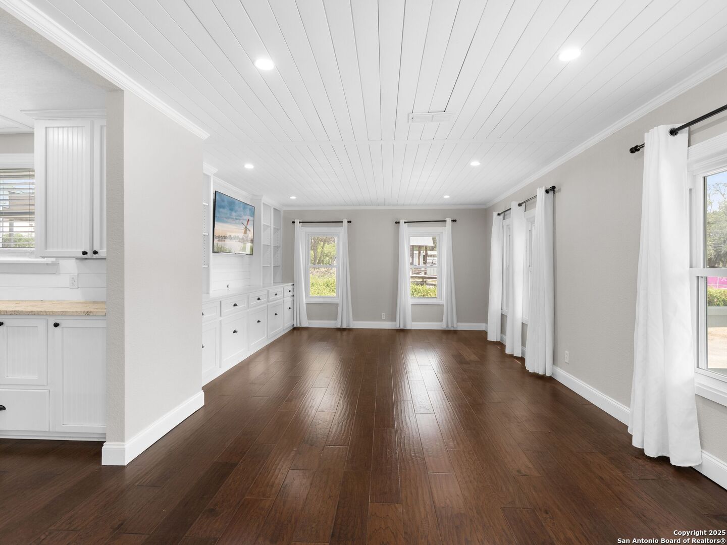 1364 Cedar Elm St