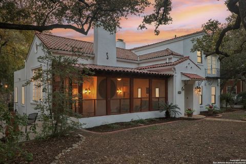 A home in Alamo Heights