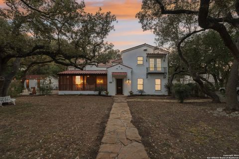 A home in Alamo Heights