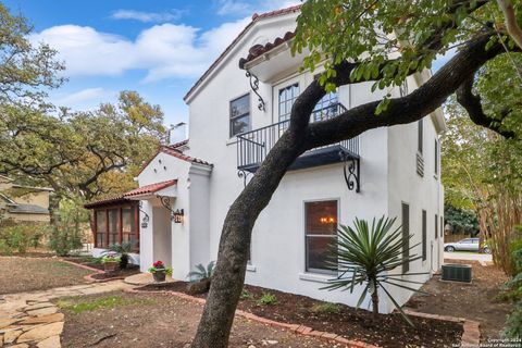 A home in Alamo Heights