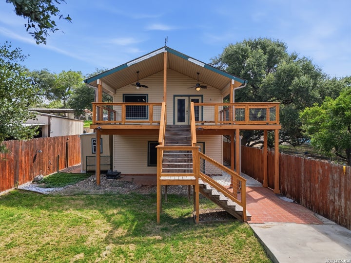 Photo 1 of 47 — 1565 Pebble Beach Road, Lakehills, TX 78063