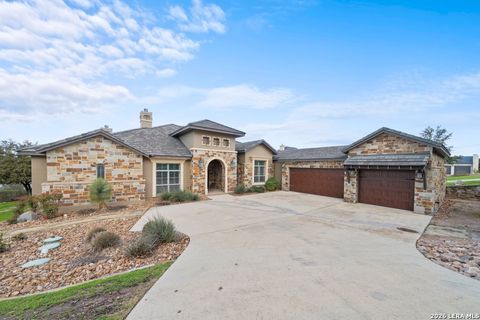 538 Oak Shores Drive Canyon Lake TX 78133