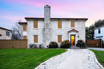 Single Family Residence at 218 Mary Louise