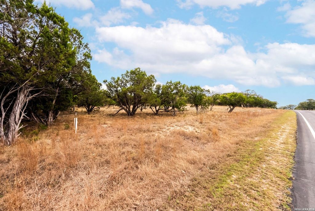 Photo of LOT 28 Rio Cordillera, Boerne, TX 78006 (MLS # 1946986)