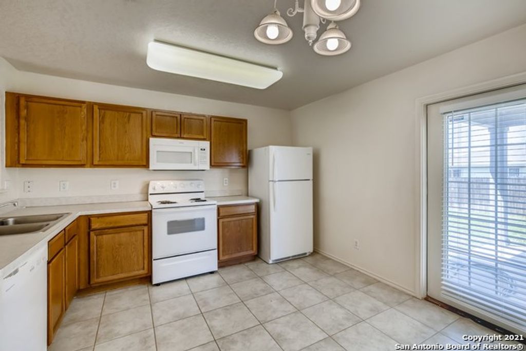 Photo of 4807 HEATHER PASS, San Antonio, TX 78218 (MLS # 1957059)