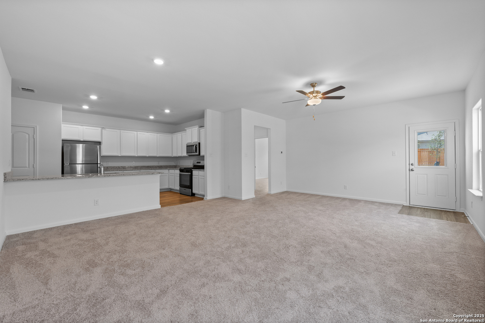4323 Rocky Neck Cove