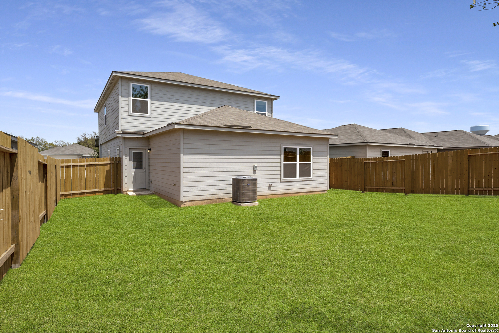 4323 Rocky Neck Cove