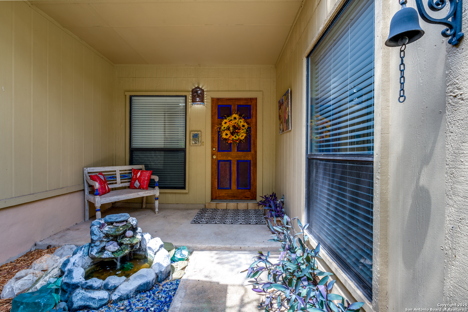 2903 Rocky Oak