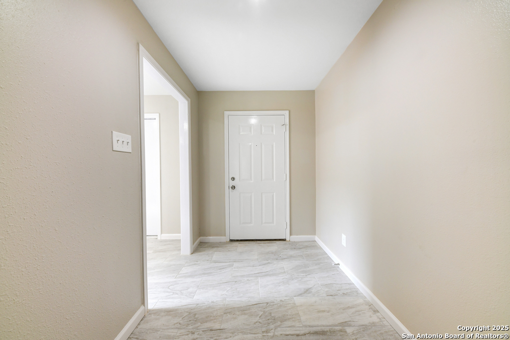 627 Summerwood