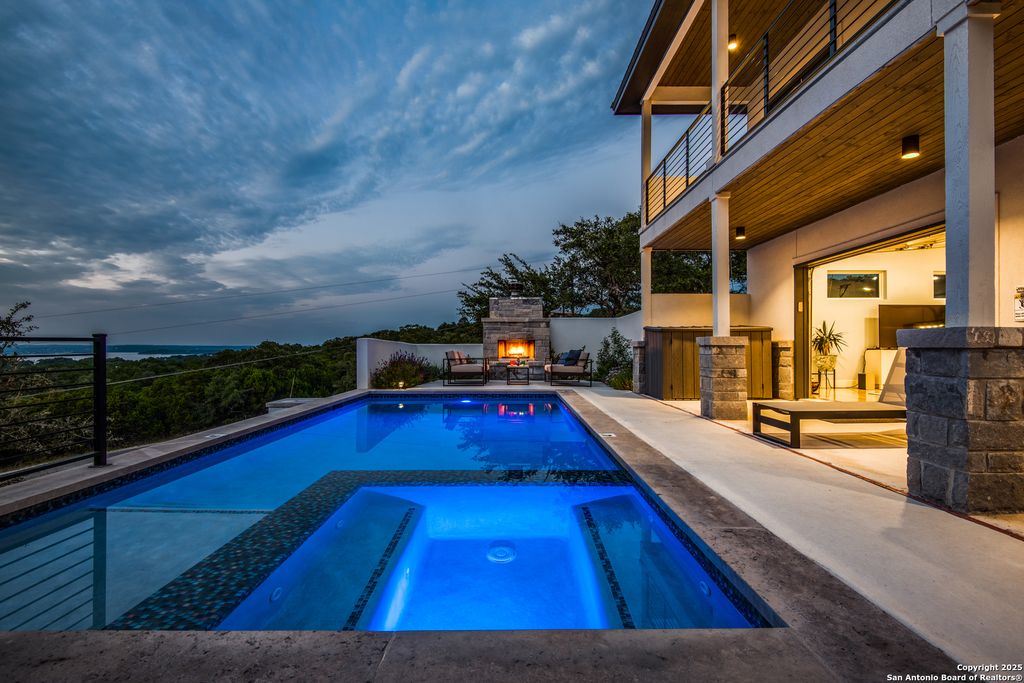 Photo of 347 Hidden, Canyon Lake, TX 78133 (MLS # 1894678)