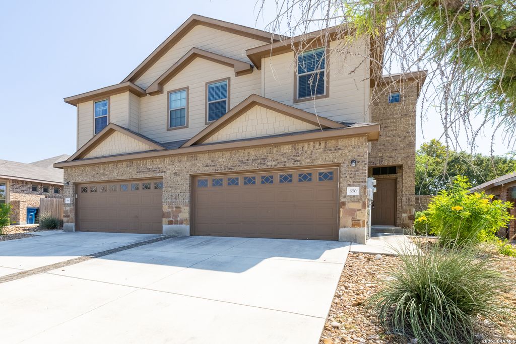 Photo of 570 CREEKSIDE CIR, New Braunfels, TX 78130 (MLS # 1969750)