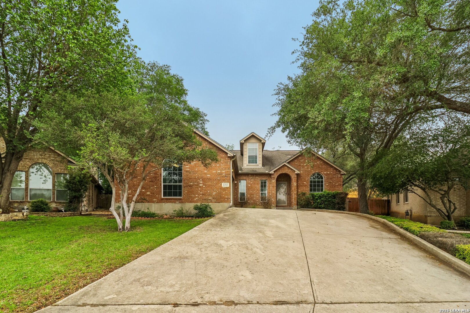 8703 Stoney Brook