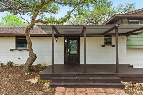 Photo of 10116 Dos Cerros, Boerne, TX 78006 (MLS # 1963643)