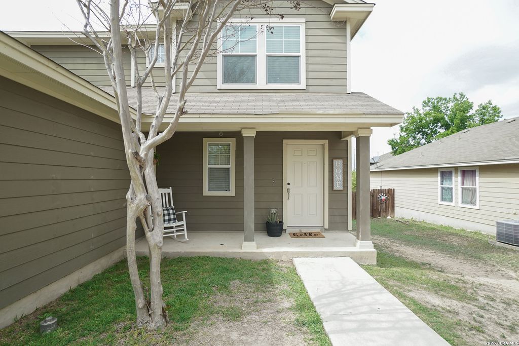 Photo of 11307 Estufa Cyn, San Antonio, TX 78245 (MLS # 1953612)