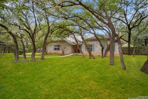 8902 Enchanted Park Boerne TX 78015