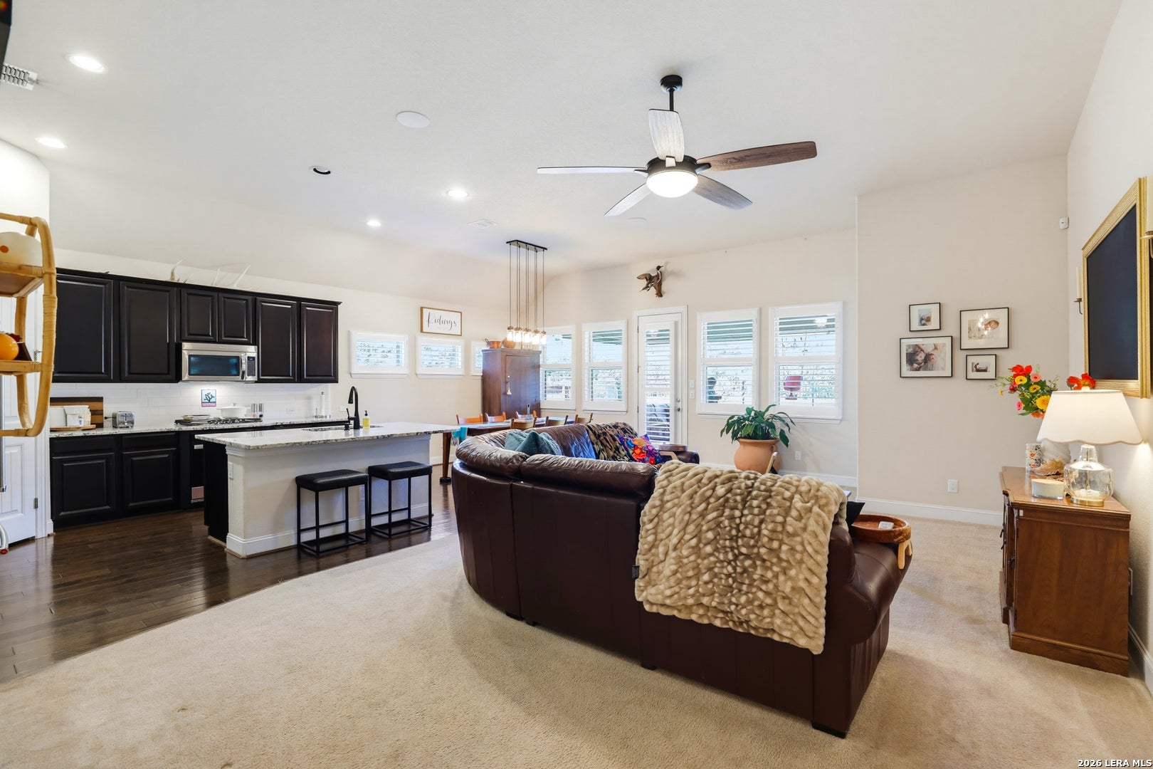 227 PARKVIEW TER