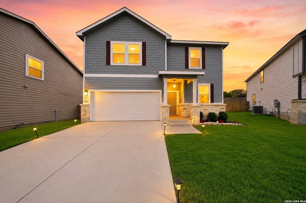 Photo of 5306 LISA PT, St Hedwig, TX 78152 (MLS # 2019094)