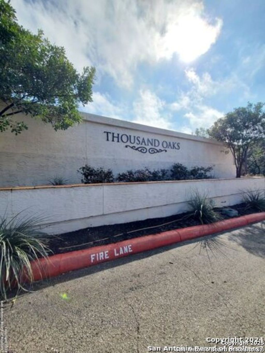 Photo of 2255 Thousand Oaks 605 #605, San Antonio, TX 78232 (MLS # 1934381)