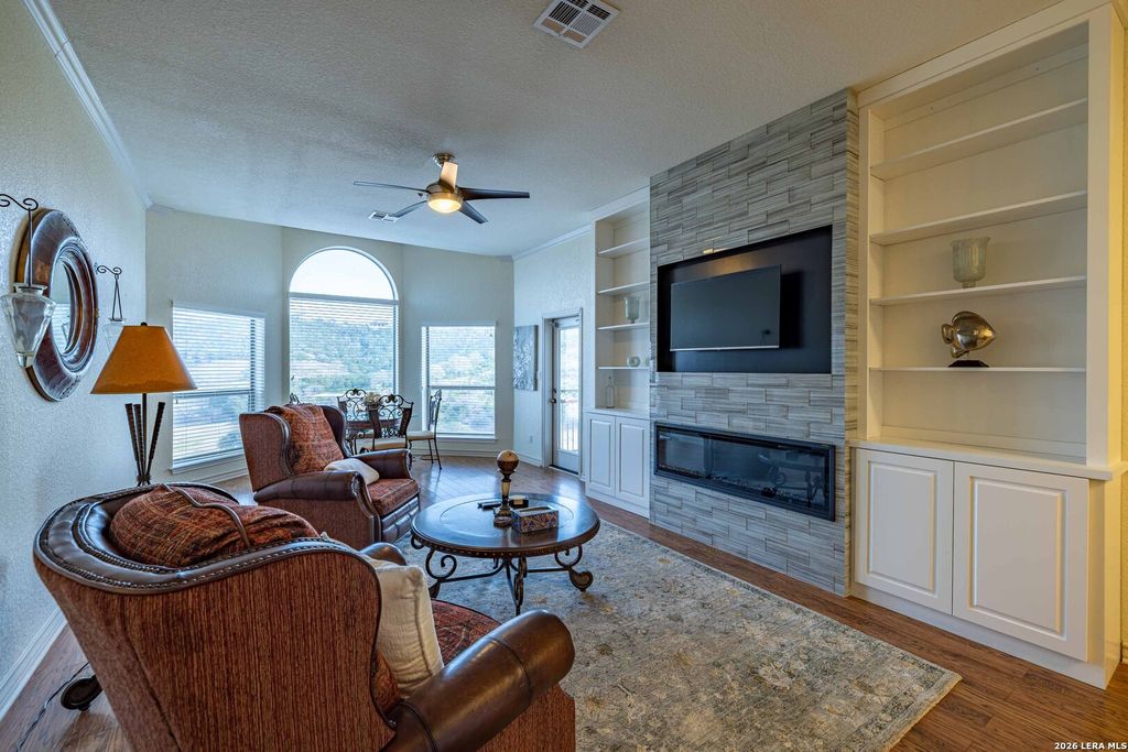 Photo of 20 Tapatio Dr E 305 #305, Boerne, TX 78006 (MLS # 1937871)