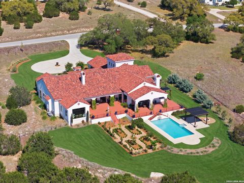 Property photo of 84 Sunriver, Boerne, TX 78006