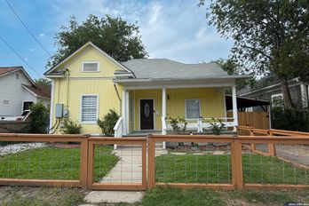 Single Family Residence at 123 PARK CT