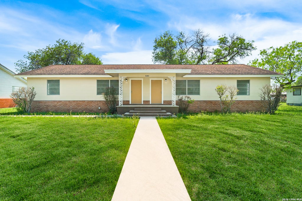 Photo of 4926 Alma, San Antonio, TX 78222 (MLS # 2018307)