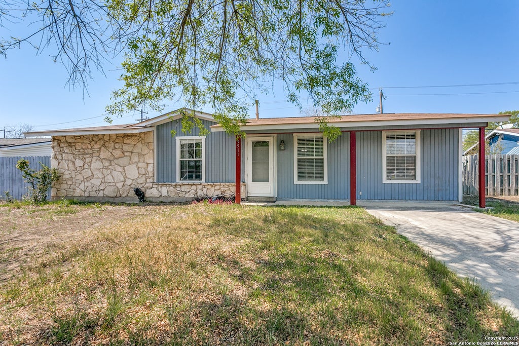 Photo of 9911 FLOURISANT DR, San Antonio, TX 78217 (MLS # 2003248)