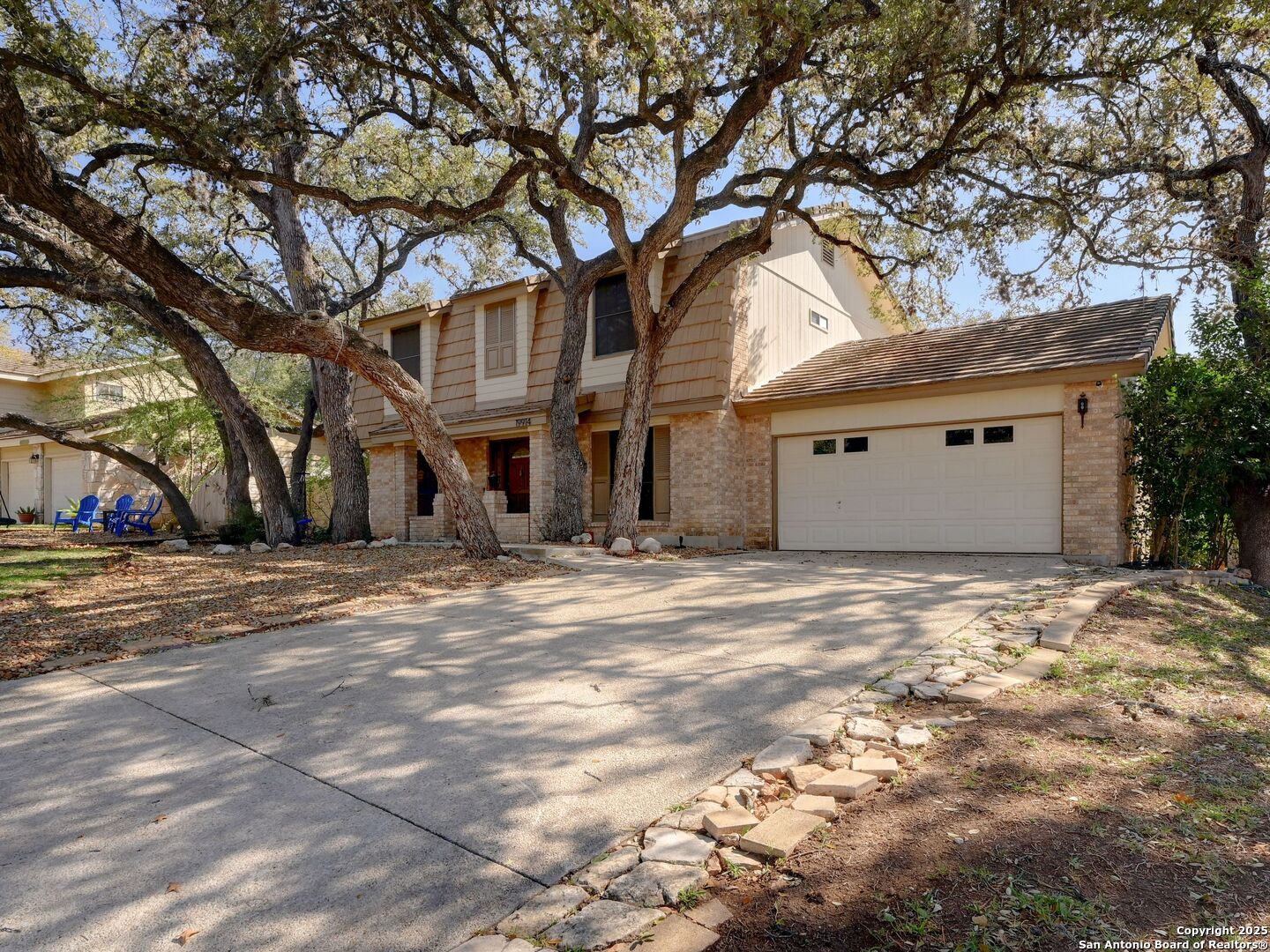 19914 Encino Ridge
