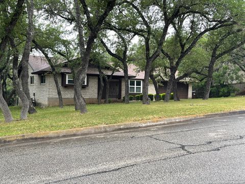 A home in Hollywood Park