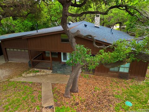 A home in Canyon Lake