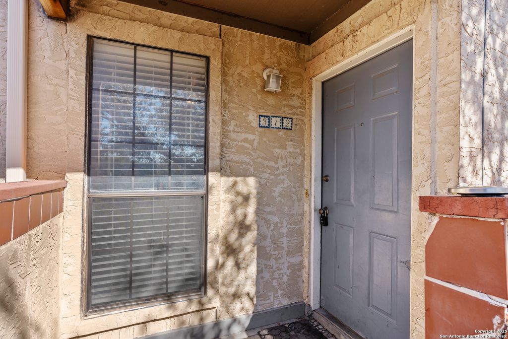 Photo of 6100 Woodlake 312 #312, San Antonio, TX 78244 (MLS # 1928894)