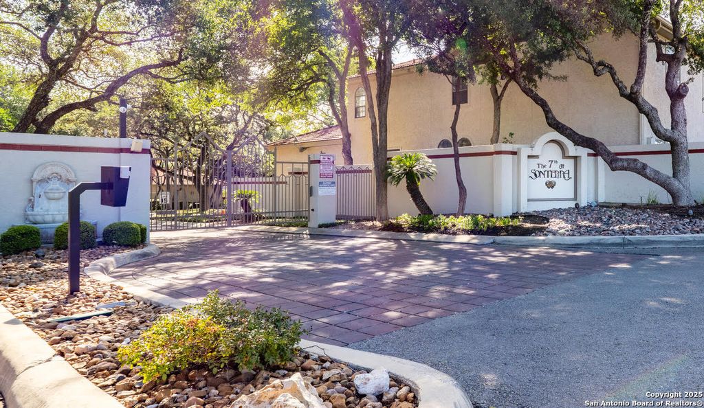 Photo of 19211 Tanoan, San Antonio, TX 78258 (MLS # 1889111)