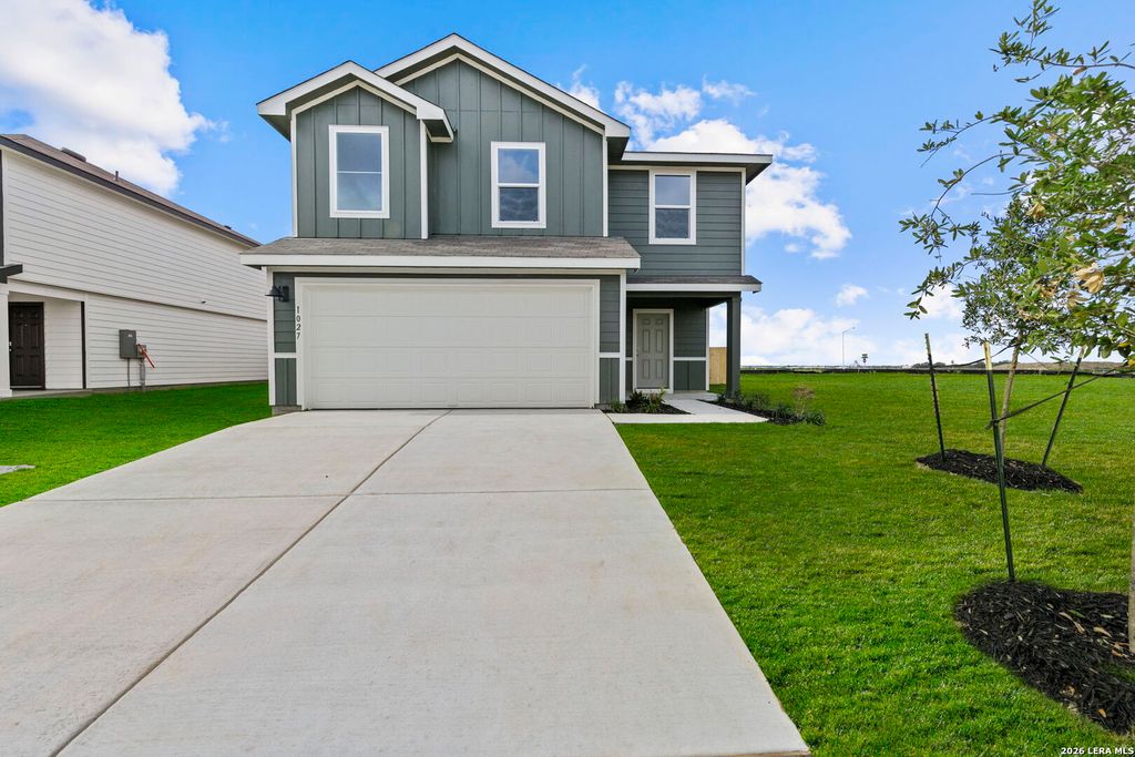 Photo of 1027 Gladys Run, Seguin, TX 78155 (MLS # 1964666)