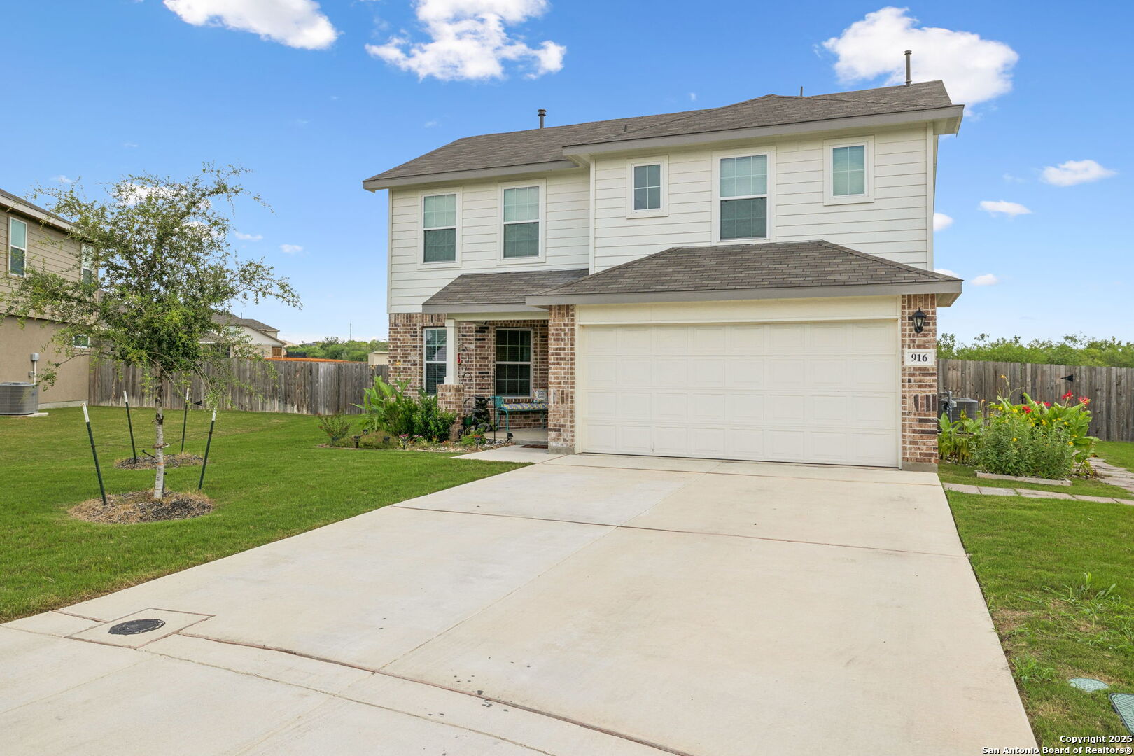 916 Rolling River