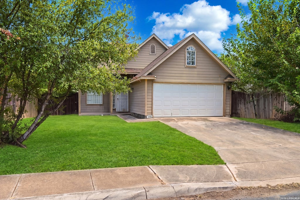 Photo of 135 Drew Ave, San Antonio, TX 78220 (MLS # 2012550)