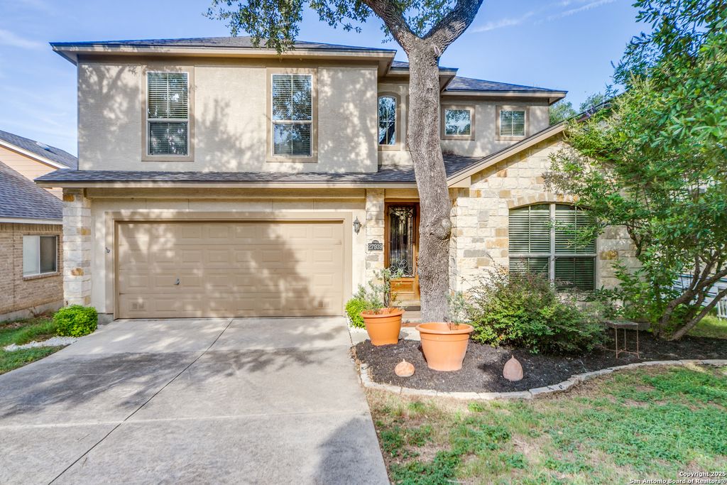 Photo of 27939 Sonoma Ambre, Boerne, TX 78015 (MLS # 1888526)