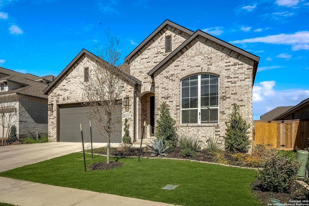 Photo of 5725 Huron Dr, New Braunfels, TX 78130 (MLS # 1919519)