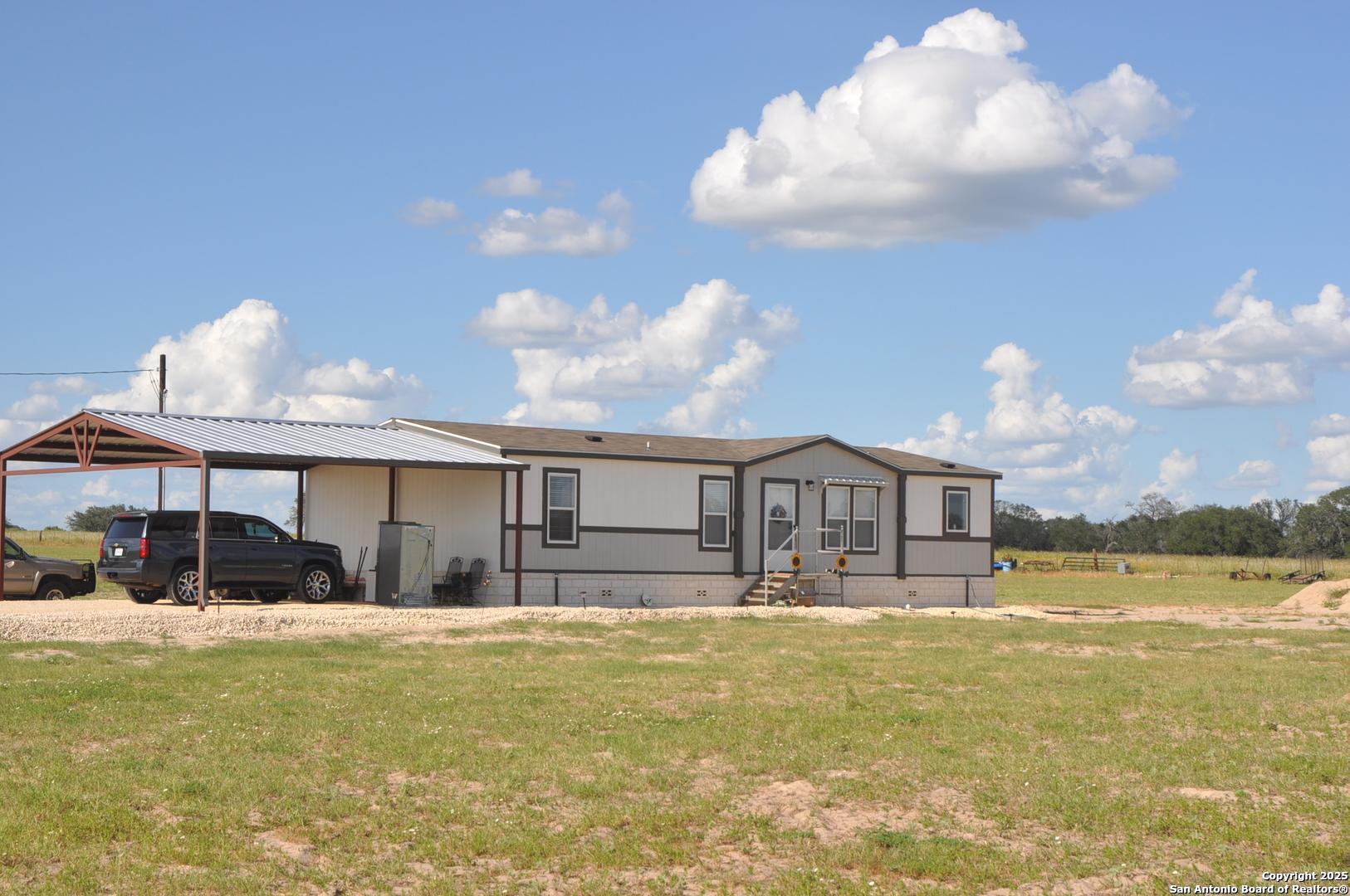 801 County Road 777