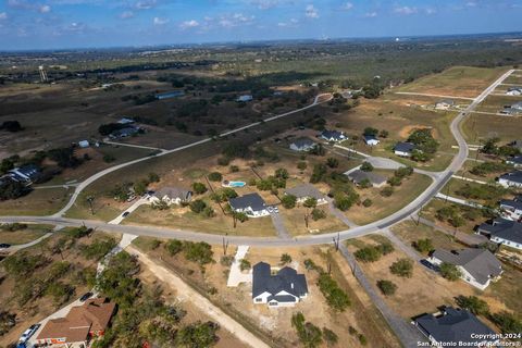 A home in Floresville