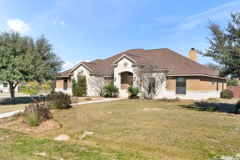 A home in Floresville