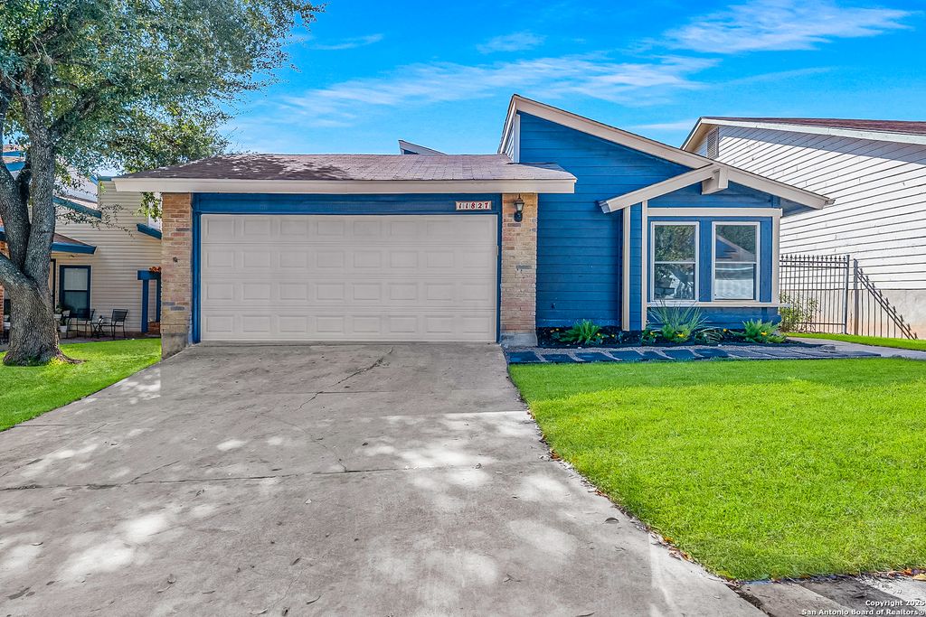 Photo of 11827 Greenwood Village, San Antonio, TX 78249 (MLS # 1923279)