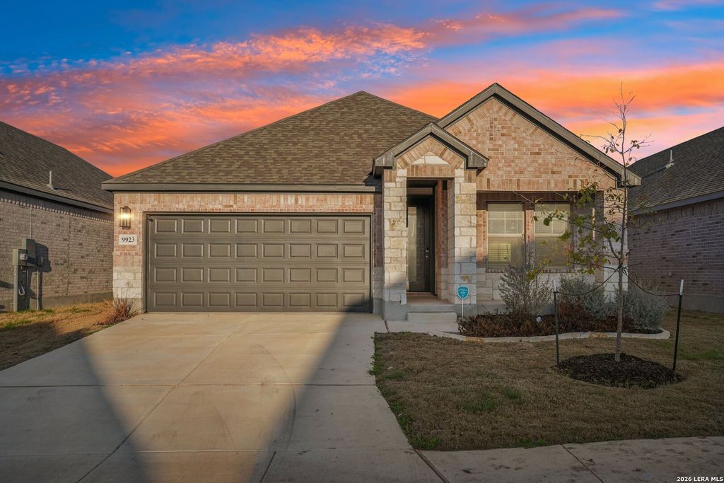 Photo of 9923 Medicine Hat, San Antonio, TX 78254 (MLS # 1943994)