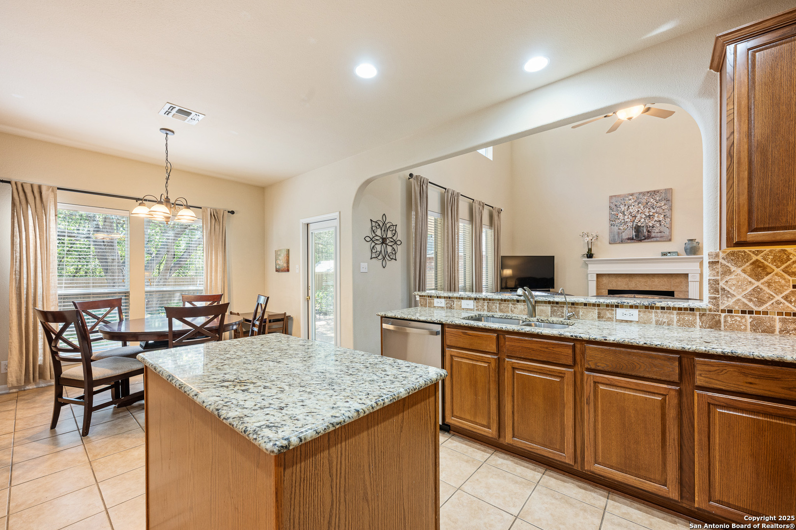 9302 Tyler Oaks