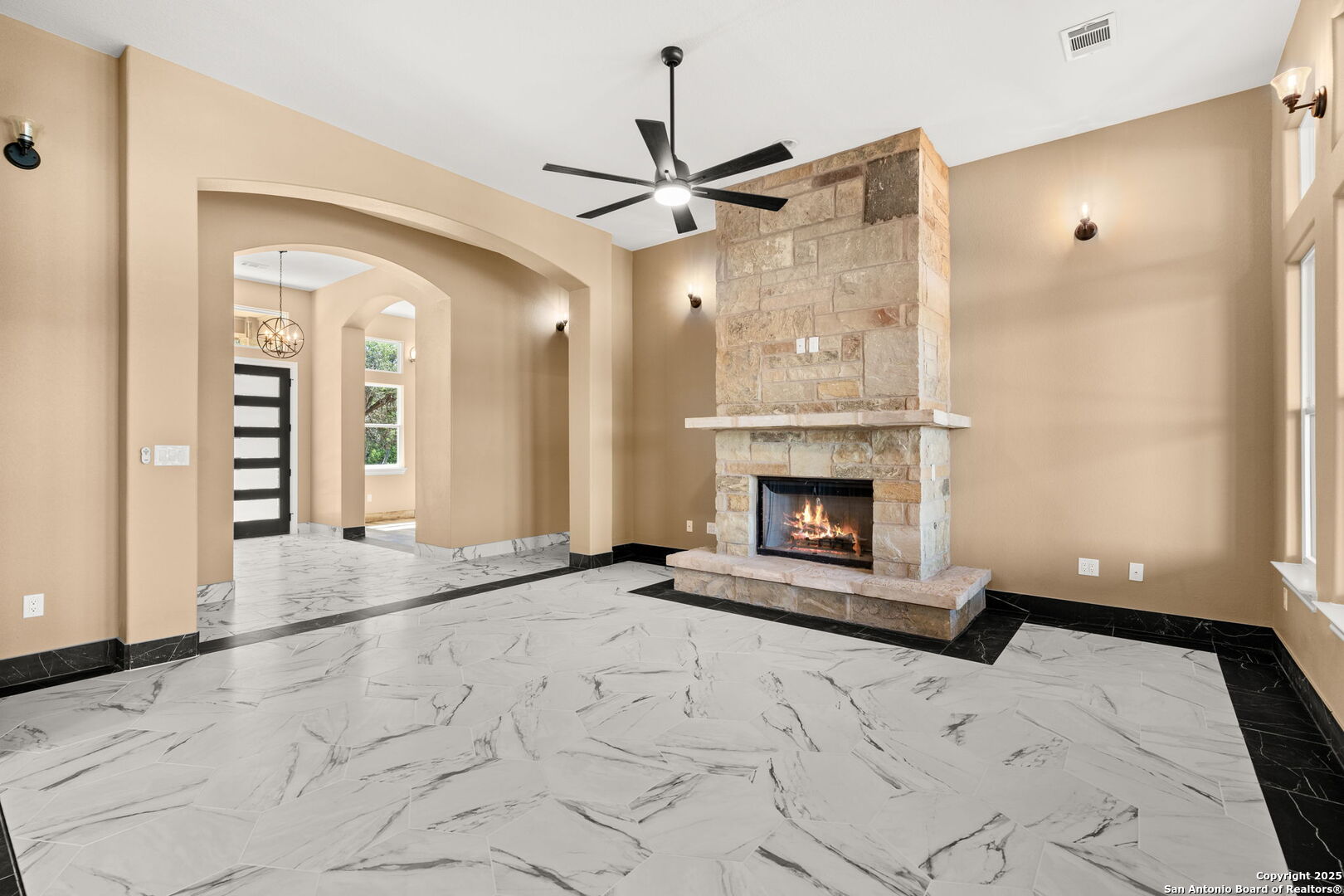 1424 Cattail Dr