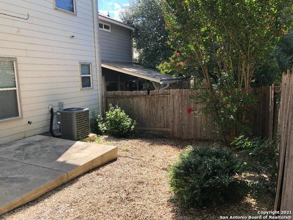 Photo of 5514 Justin Cove, San Antonio, TX 78240 (MLS # 1930881)