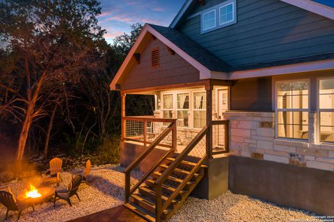 A home in Canyon Lake