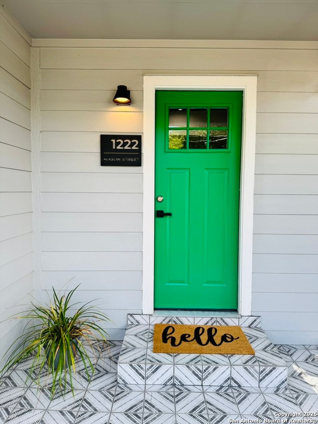 Photo of 1222 Mason St., San Antonio, TX 78208 (MLS # 1883380)