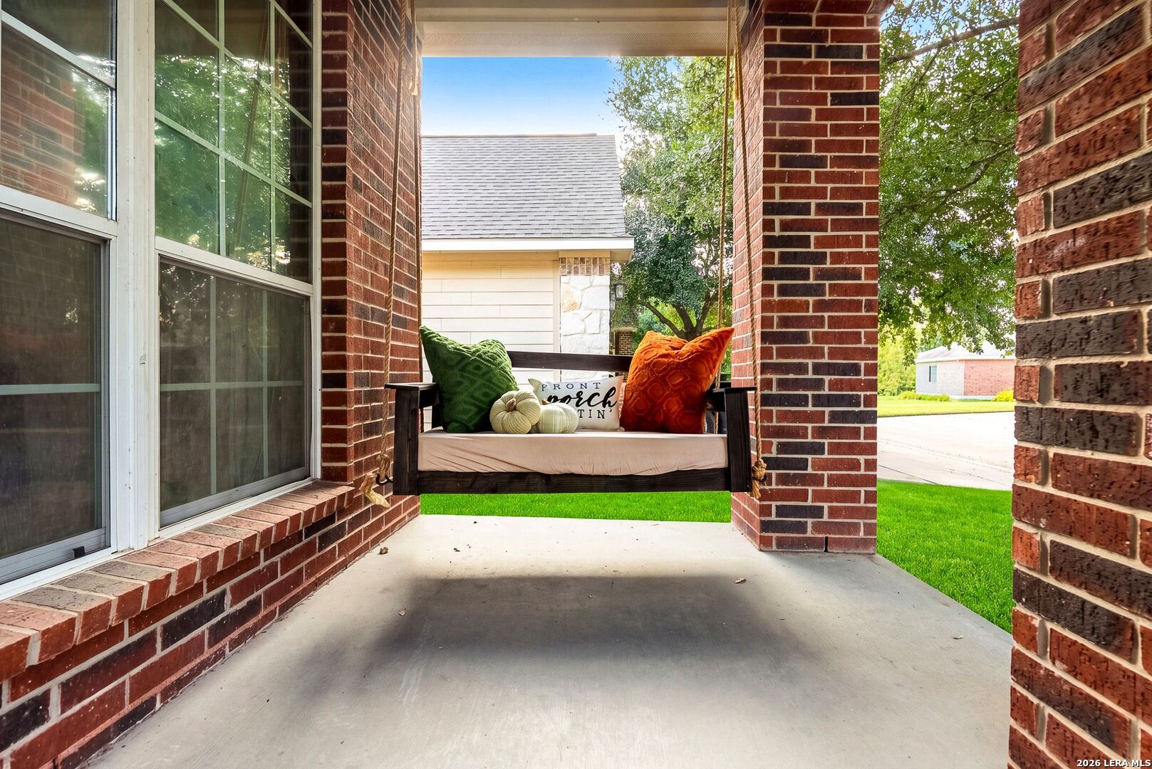 12015 Mill Village